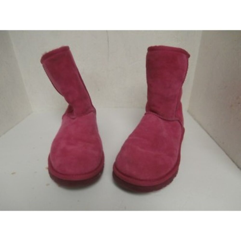 Ugg Women's Classic ll Short Boot Pink Size 7 USED!!!! - Picture 1 of 5